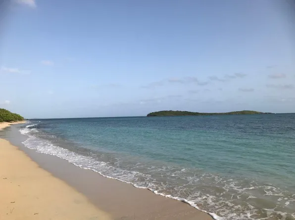 10-11 & 12 N Grapetree Ter, Christiansted, VI 00820