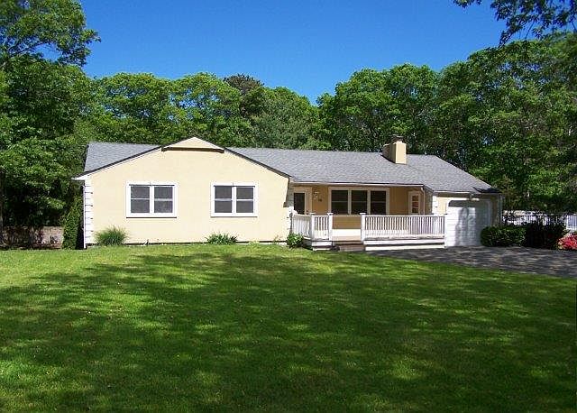 1st image of 10 Ardmore Ct