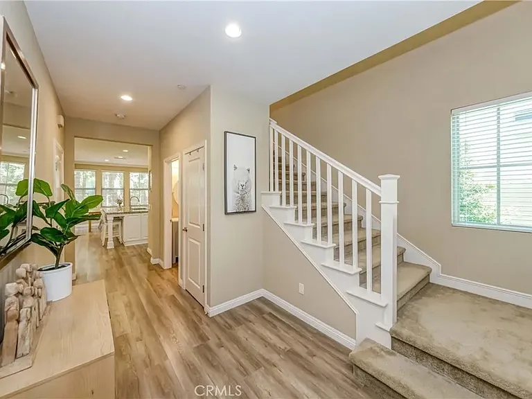 30 Larkfield — Photo 3