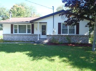 220 N 8th St, Harrisville, MI