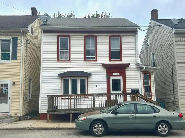 325 N Franklin St, Hanover, PA 17331