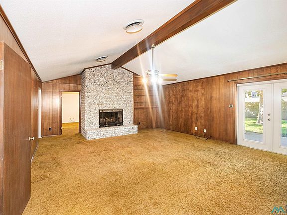 5th image of 2705 N Albertson Dr