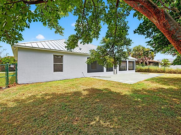 4th image of 538 SW Nadell Avenue