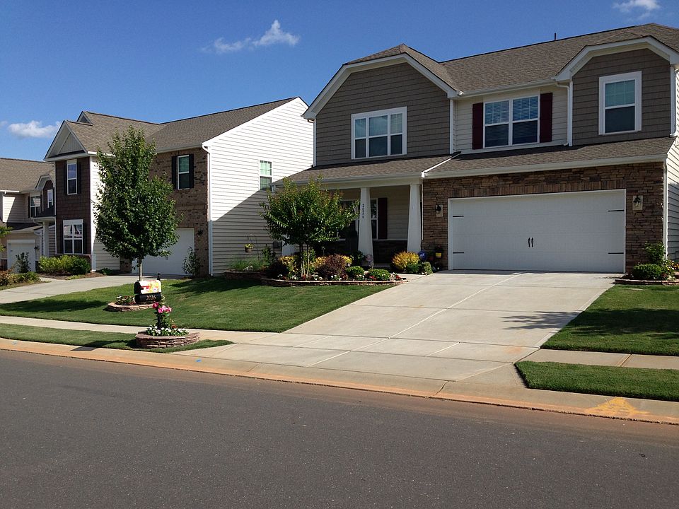 1st image of 2026 Newport Dr