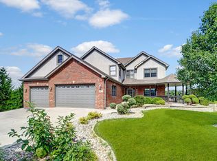 21221 Coneflower Dr, Mokena, IL 60448