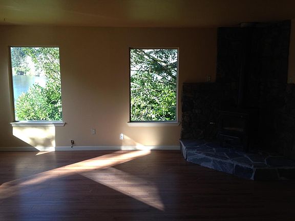 3rd image of 4262 Siletz Hwy