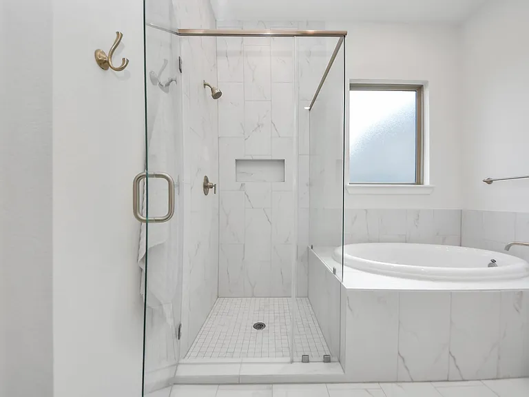 2995 Tantara Dr — Photo 34