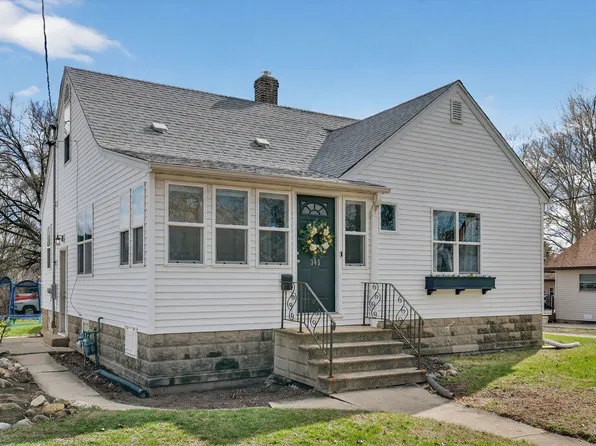 345 W Division St, Coal City, IL 60416