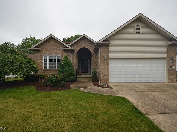 2nd image of 3297 Bath Heights Dr