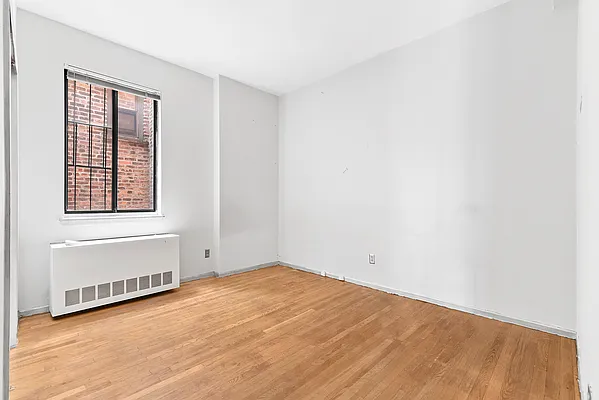 Rented by Compass | media 19