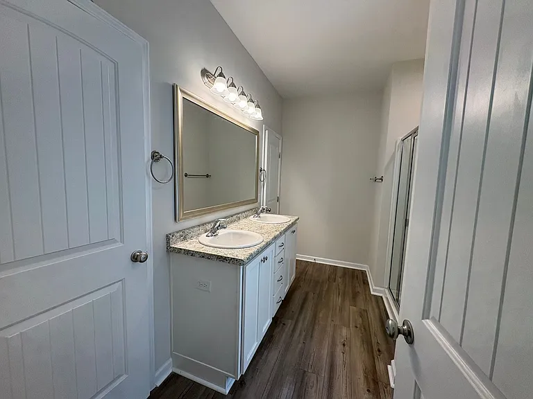 1110 Marne Blvd — Photo 4