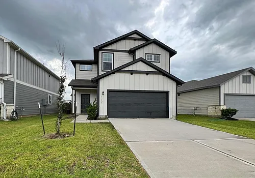 17823 Pumpkin Vine Dr Photo 1