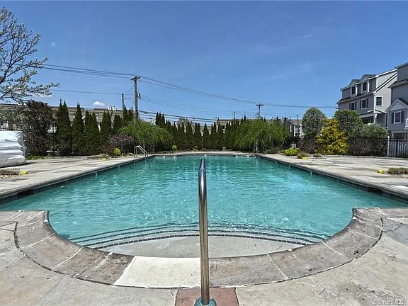 Saltwater heated pool