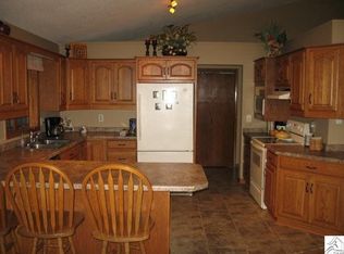 6632 Bergstrom Rd, Duluth, MN 55803