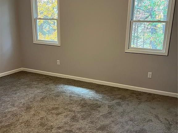 5th image of 3033 Parkside Ct #3033