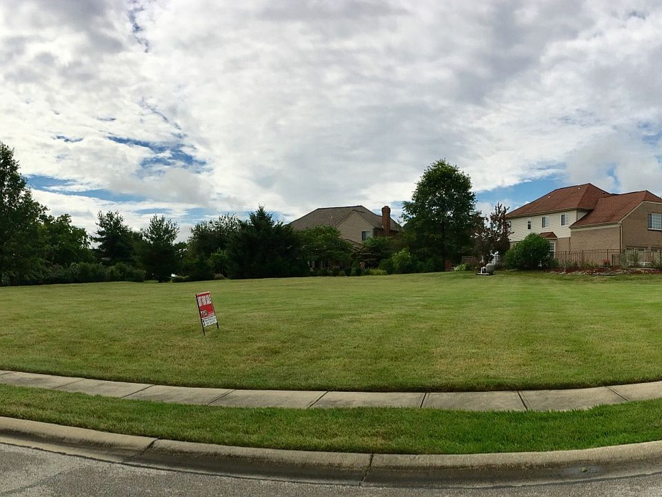 1st image of 1690 Grandview Dr