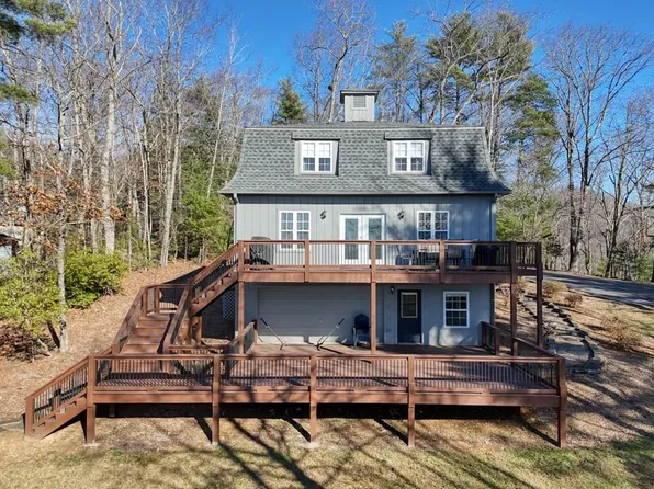 417 Hidden Forest Ln, Hayesville, NC 28904