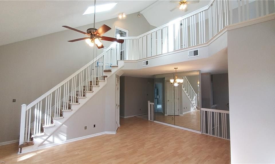 429 Seahorse Run, Chesapeake, VA 23320 Zillow