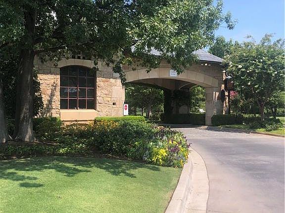 3rd image of 5728 Promenade Sq