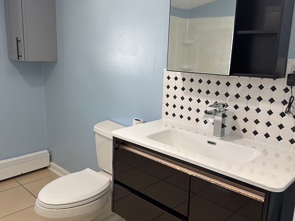 5th image of 65 Admiral St #3