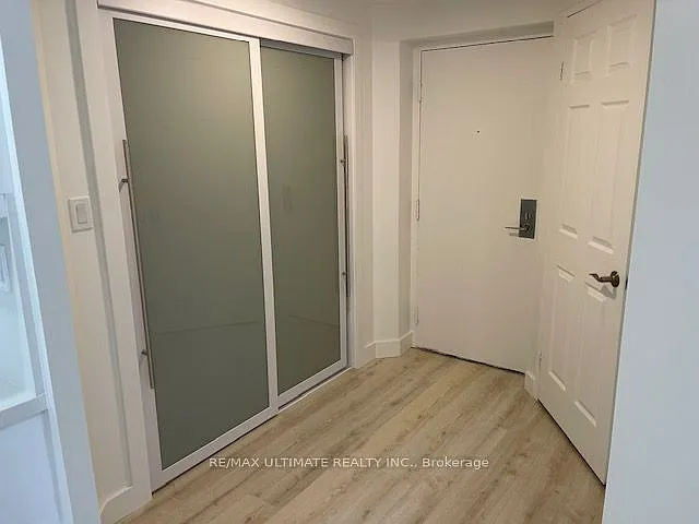 55 Centre Ave #702 — Photo 8