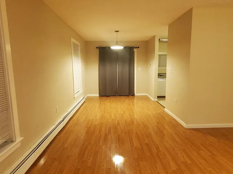 30 Enfield St #48 — Photo 4