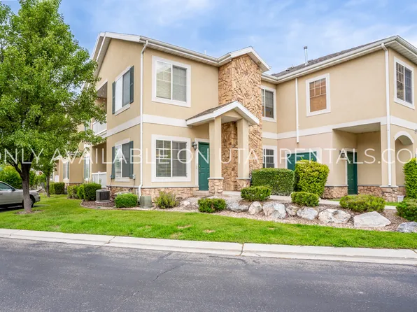 1068 Canyon Meadow Dr APT 2, Provo, UT 84606