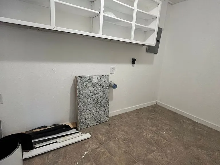 32 Drexel Dr — Photo 8