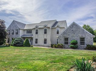 2590 Sibel Cir, Lansdale, PA 19446