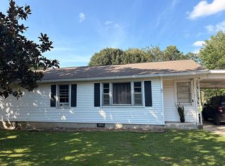 500 N Cedar St, Gleason, TN 38229