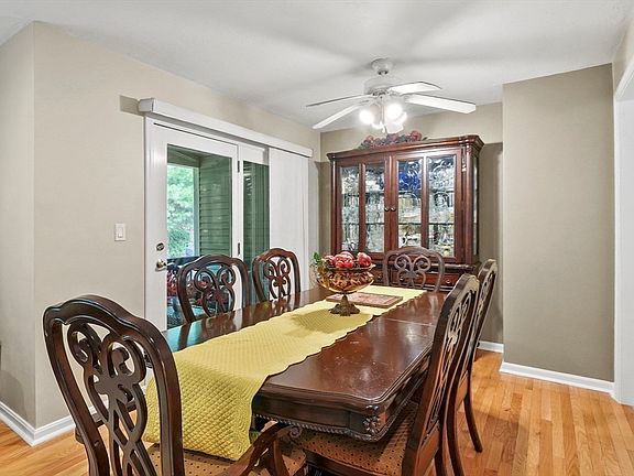 5th image of 237 Heritage Dr #237