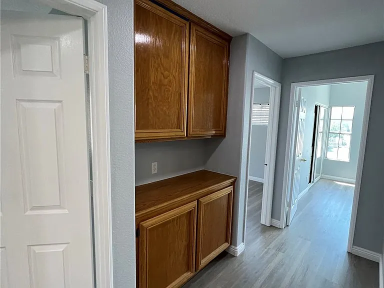 543 S Eveningsong Ln — Photo 26