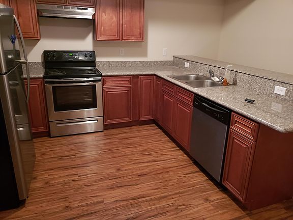 Kitchen with all appliances