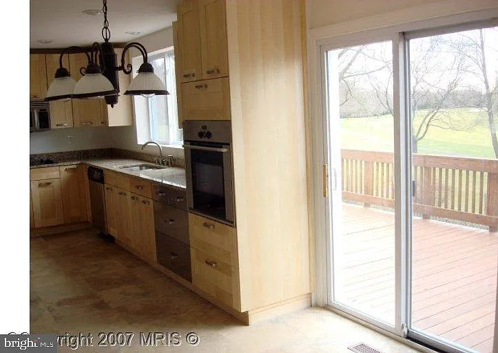304 Old Courthouse Rd NE — Photo 12