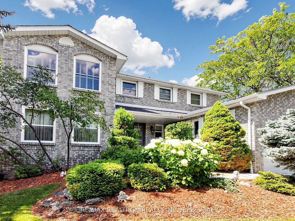 1st image of 2 Manor Pl