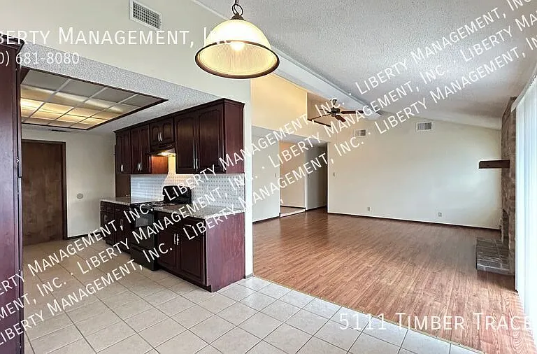 5111 Timber Trace St — Photo 16