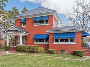 121 Division St S, Kingsville, ON N9Y 1P5