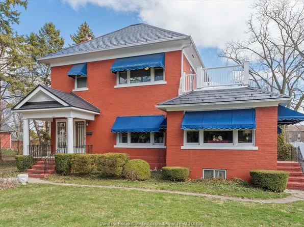 121 Division St S, Kingsville, ON N9Y 1P5