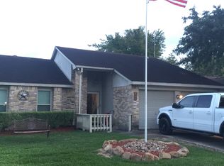 2503 General Colony Dr, Friendswood, TX 77546