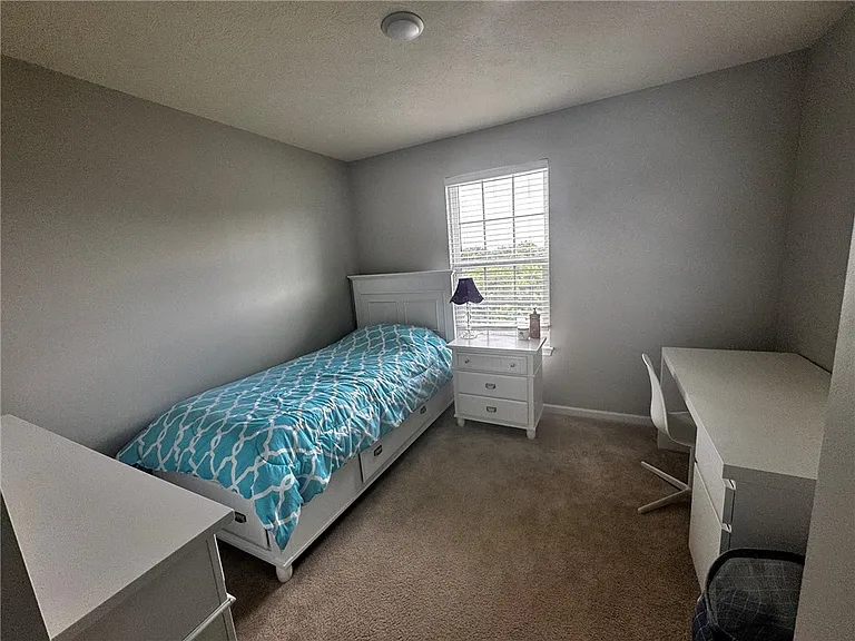 1861 Louisville Ln — Photo 20