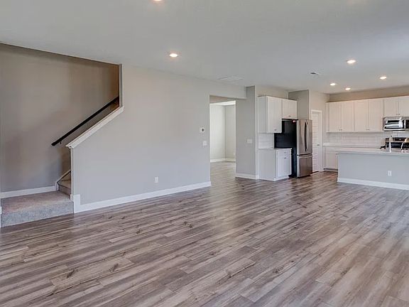 2nd image of 2168 Ryder Pl