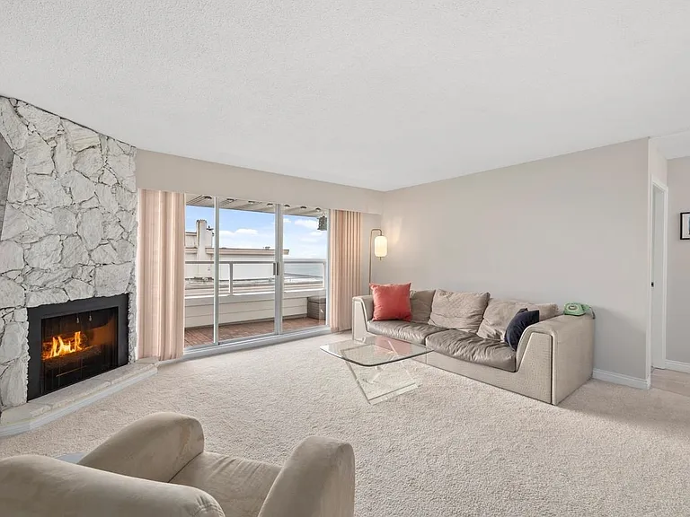 15010 Roper Ave #302 — Photo 23