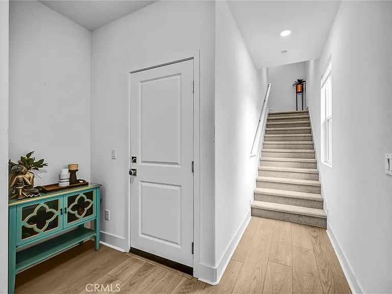 302 Fawn St — Photo 8