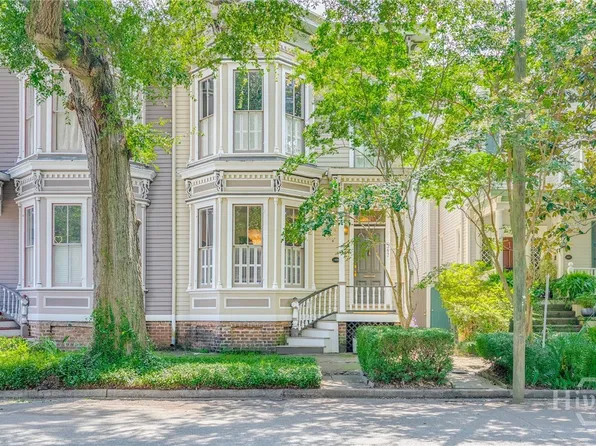 317 E Huntingdon Street, Savannah, GA 31401