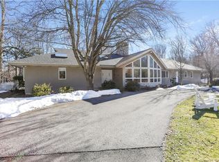 14 Turtle Back Rd, New Canaan, CT 06840