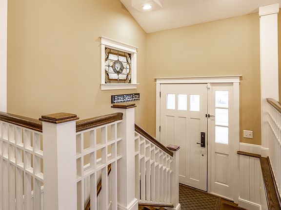 5th image of 4009 Cedar Hills South Dr