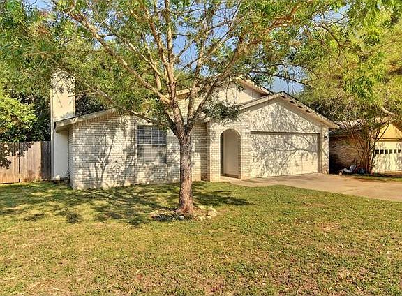 2nd image of 7812 Croftwood Dr
