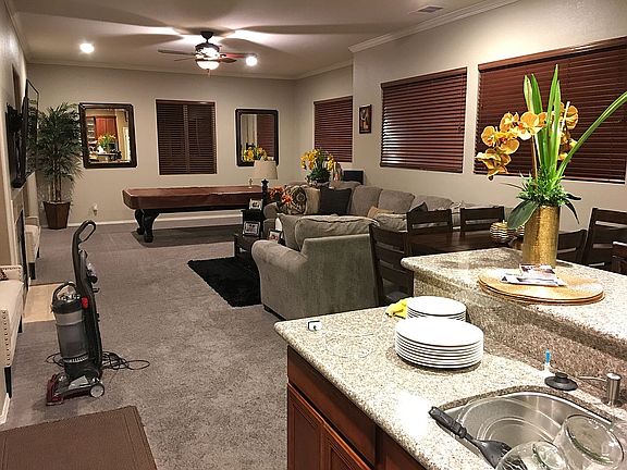 2nd image of 38152 Pioneer Dr