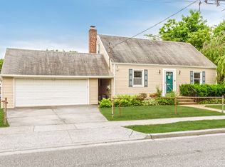 2849 Weeks Ave, Oceanside, NY 11572