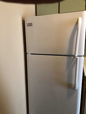 Kitchen Fridge_08202019